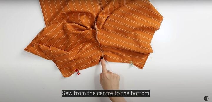 easy pomona pants sew along tutorial, Sewing towards bottom of shorts