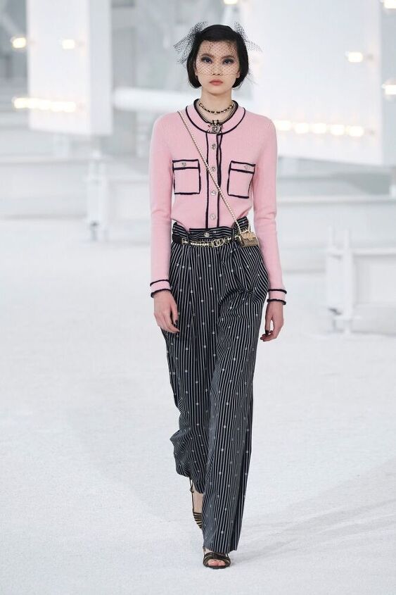 how to make a sleek chanel style jacket, Chanel suit jacket