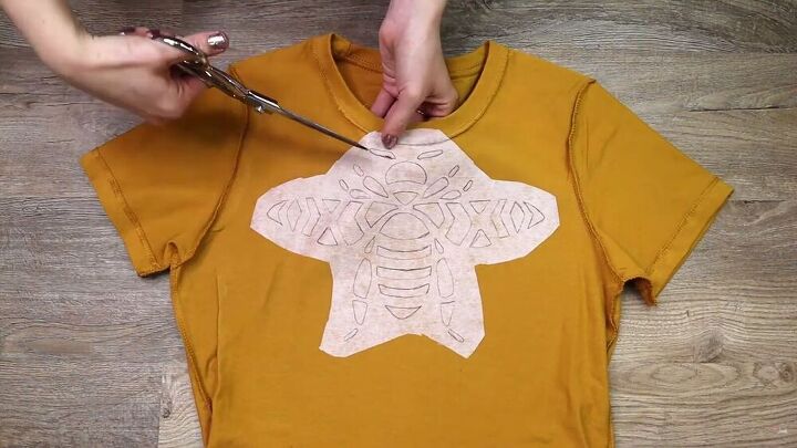 Learn How to Make the Perfect DIY Cut T-Shirt | Upstyle