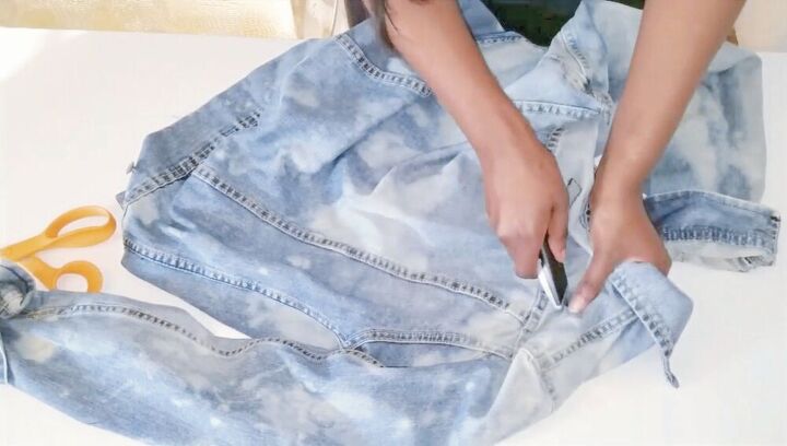 diy 4th of july fashionable denim jacket that you need in your closet