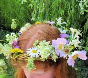 How to Make A Beautiful Flower Crown