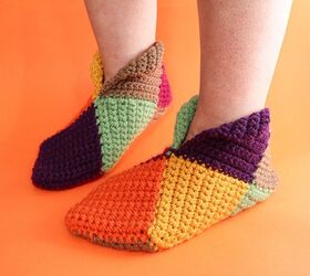 Harlequin Crochet Slippers – Free Crochet Pattern