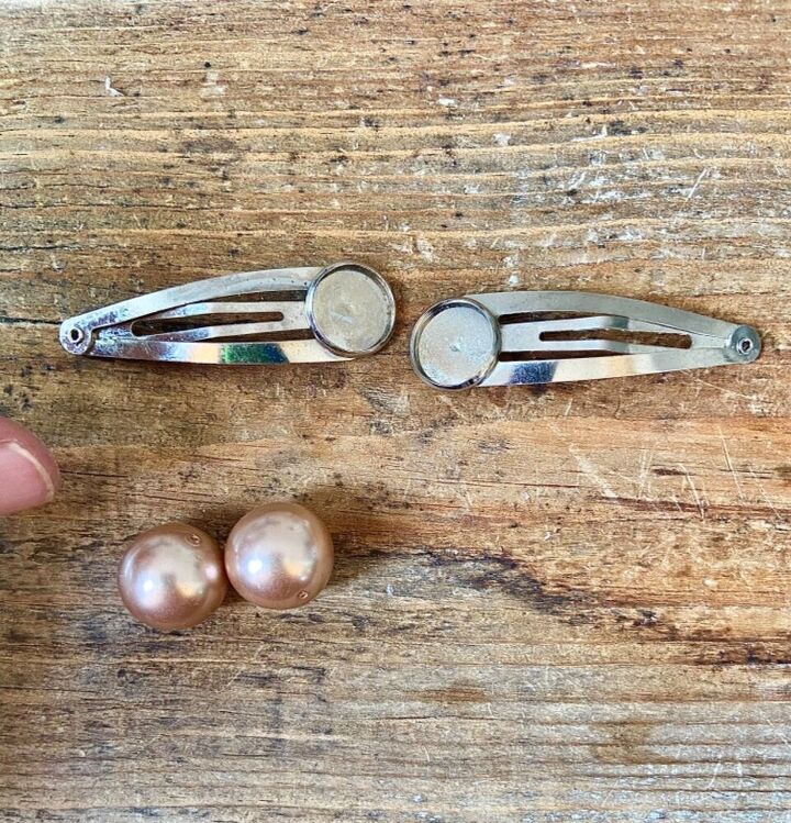 how to create some unique hair clips from recycled beads, Blank hair clips