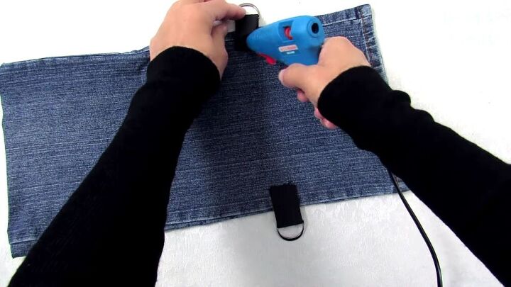 make a unique diy denim purse from your jeans