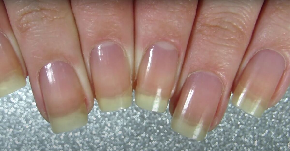 DIY Perfect French Manicure Hacks | Upstyle