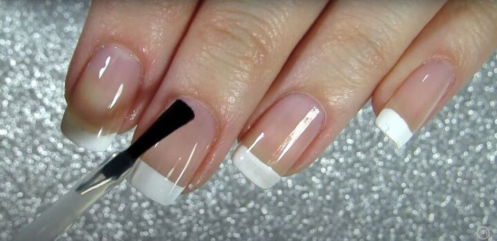 diy perfect french manicure hacks, French manicure tutorial