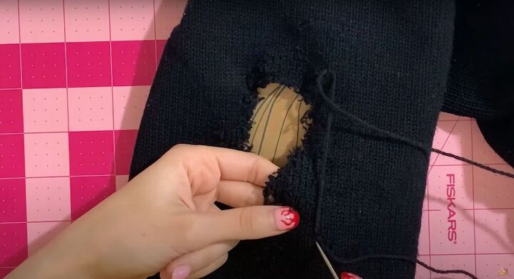 how to use the swiss darning stitch to flawlessly repair knit holes, DIY Swiss darning