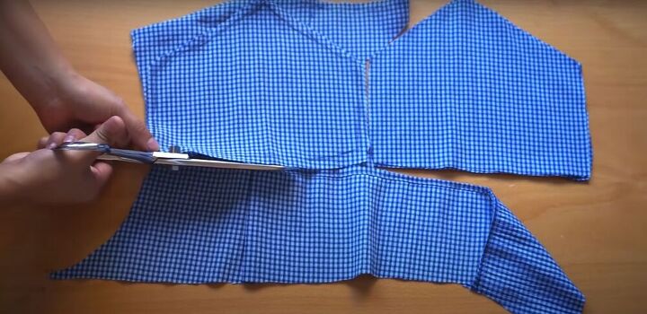 this cute diy crop top and skirt set was an enormous shirt, Crop top tutorial