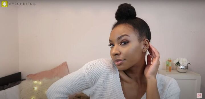 4 really quick easy natural hairstyles plus 1 that s extra, The top knot is another easy natural style
