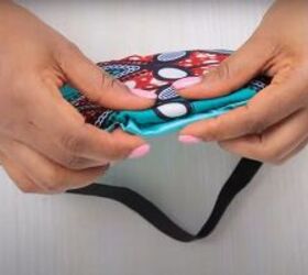 crazy easy tutorial shows how to make a sleep mask in just 10mins, Sewing the gap closed