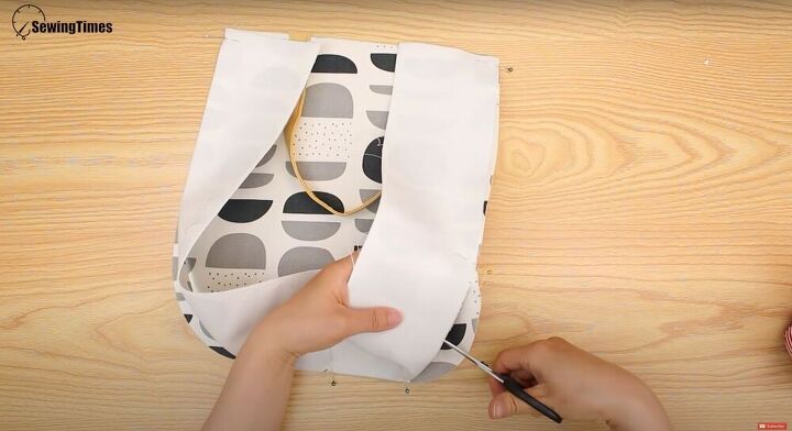 Easy Tutorial On How to Sew a Tote Bag With Flat Bottom | Upstyle