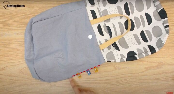 easy tutorial on how to sew a tote bag with flat bottom, How to make a bag gusset