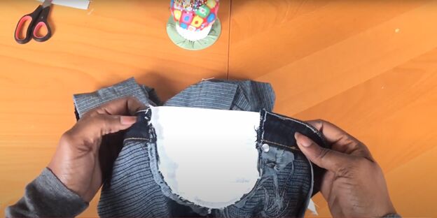 this 2 diy maternity jeans hack was inspired by khloe kardashian, How to make normal jeans into maternity