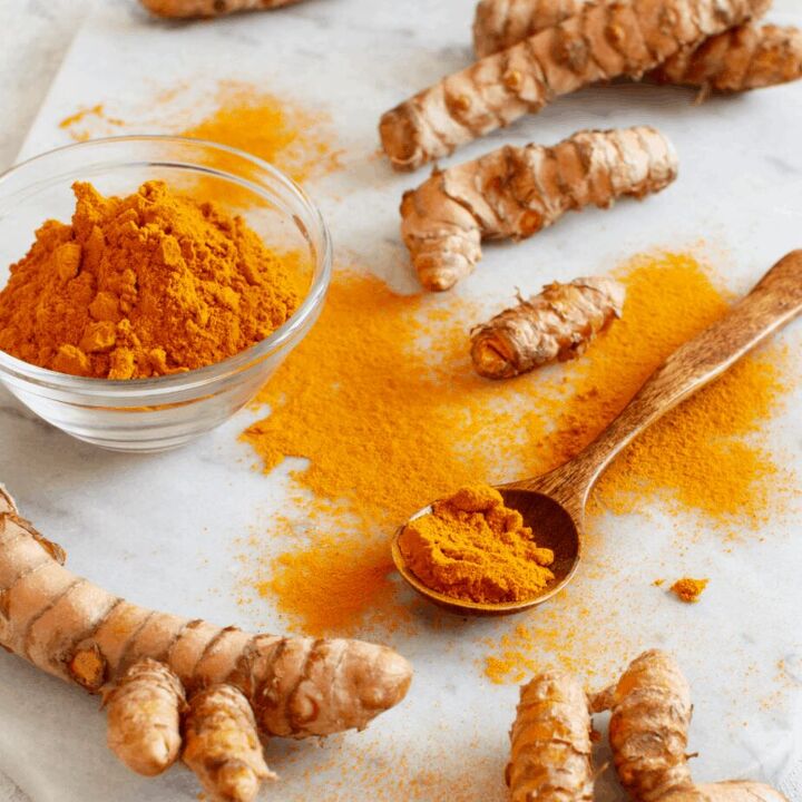 how to make turmeric body scrub for bright glowing skin in 3 simple st