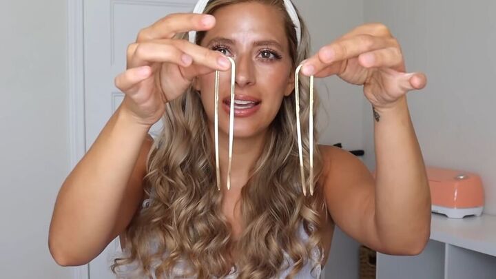 how to use u shaped hairpins 4 cute hairstyle ideas, Large u shaped hairpins aka French hairpins