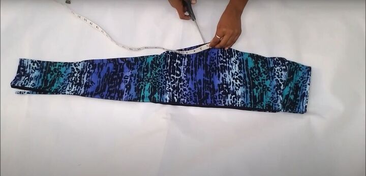 how to make a diy swimsuit from leggings super easy tutorial, Measuring and cutting the leggings
