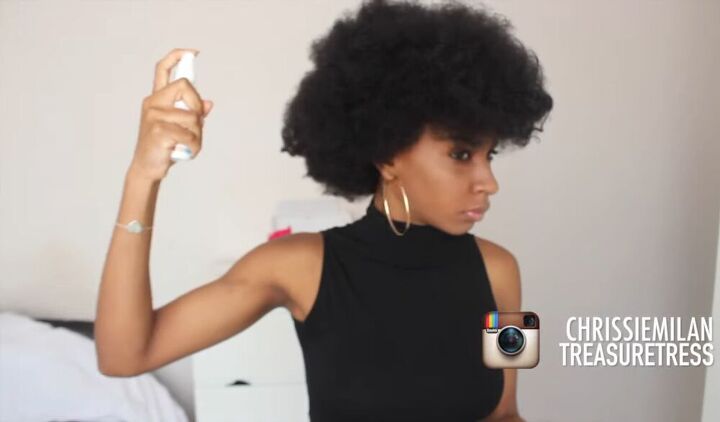 how to make an afro look full voluminous perfect afro tutorial, Adding a spritz of moisturizing hair spray