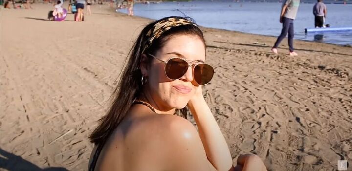 what to wear to the beach 3 simple summer beach outfits, Aviator sunglasses and leopard print headband
