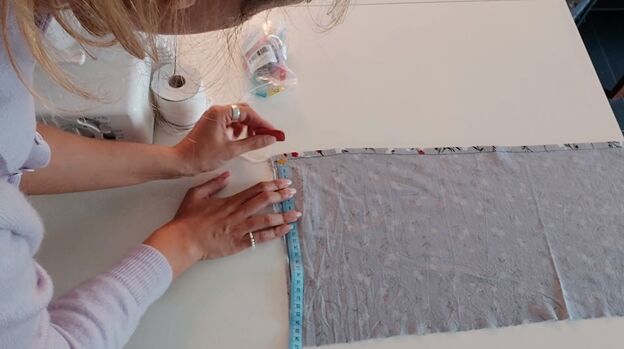 this cute diy milkmaid dress might be the no 1 dress of the summer, Marking every 1cm 0 4 inches along the edges