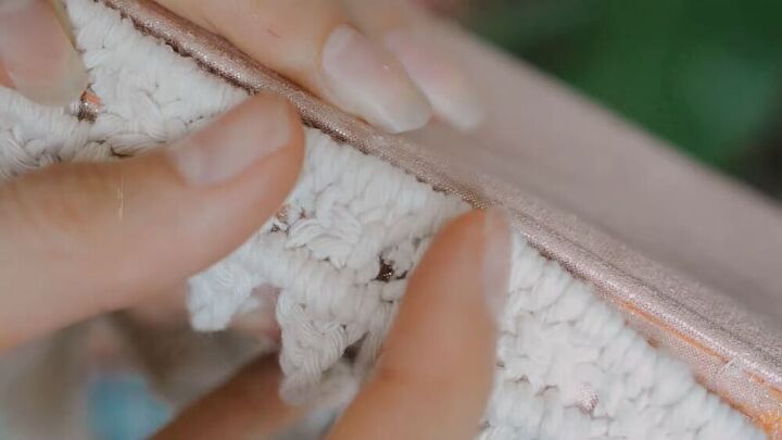 Gun Macrame Use This Relaxing DIY Macrame Purse Tutorial to Make a Unique Bag | Upstyle