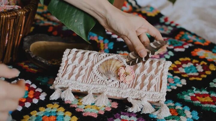 Gun Macrame Use This Relaxing DIY Macrame Purse Tutorial to Make a Unique Bag | Upstyle