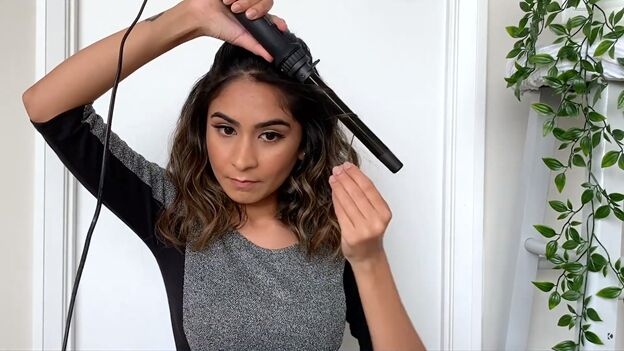 5 cute curly long bob hairstyles that are super easy to do, Curling loose strands