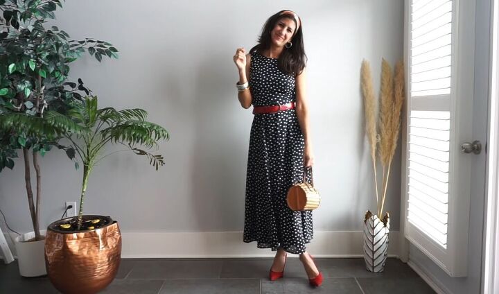 9 Chic Fashion Tips to Help You Emulate Italian Women's Style | Upstyle 9 Chic Fashion Tips to Help You Emulate Italian Women's Style | Upstyle