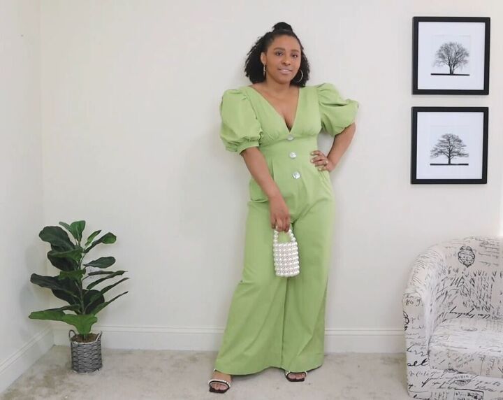 5 classic summer outfits for when you have nothing to wear, Bright green jumpsuit for summer