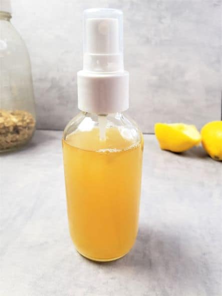 homemade hair lightening spray with lemon chamomile, chamomile and lemon hair lightening spray