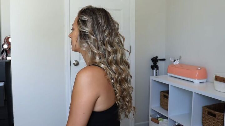 how to create perfect overnight heatless curls with the wrap method, Overnight heatless curls from the side
