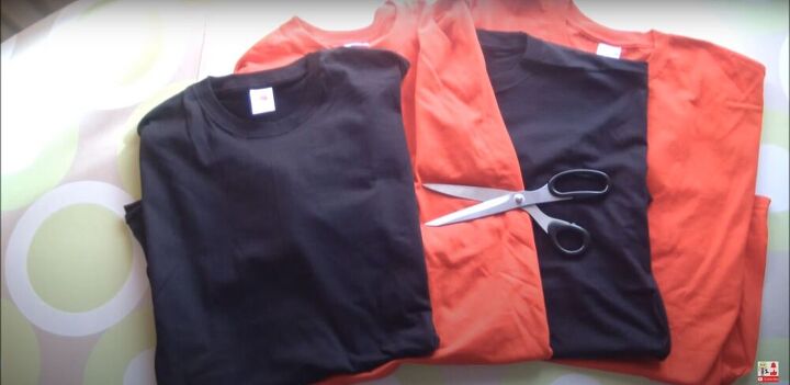3 cool ways to make a scarf necklace out of old t shirts, Four t shirts and a pair of scissors