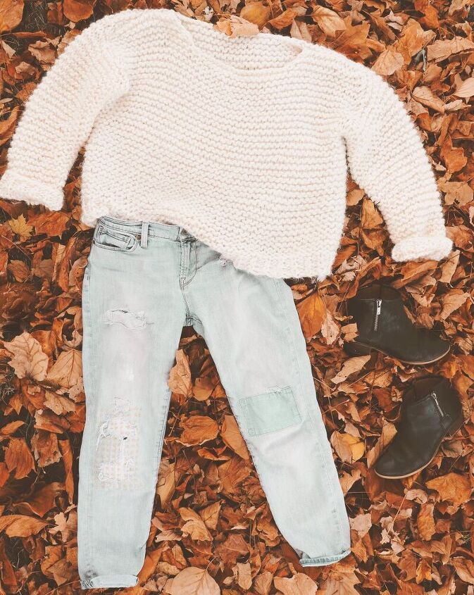 how to style a chunky knit sweater for fall