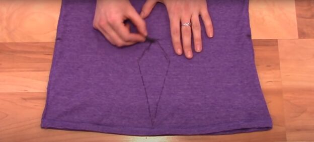 3 no sew diy t shirt cutting ideas that will give your tees new life, Drawing a diamond shape on the t shirt
