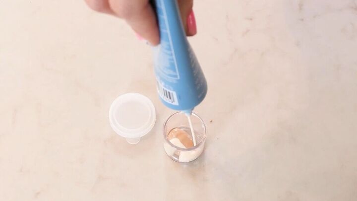 6 easy diy makeup beauty hacks that will save you money time, Mixing moisturizer with foundation