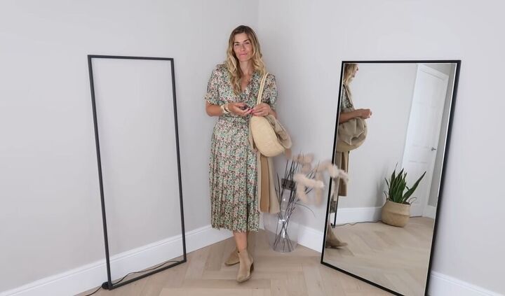 6 Classic Pre-Fall Outfits to Help You Dress for Changeable Weather | Upstyle 6 Classic Pre-Fall Outfits to Help You Dress for Changeable Weather | Upstyle