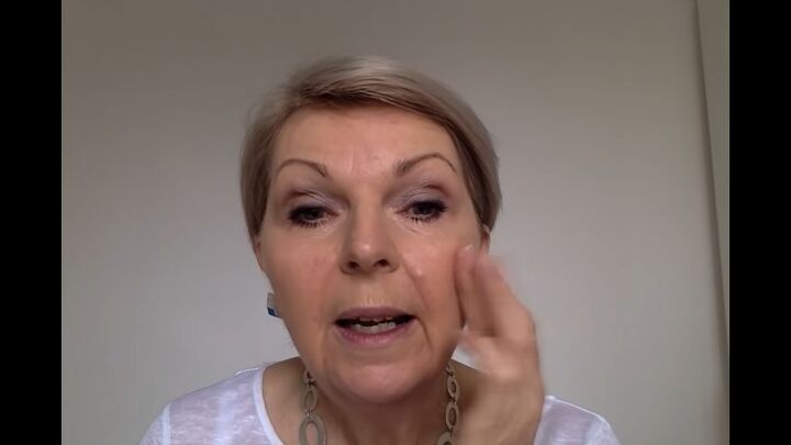 5 top makeup tips for older women how to apply makeup on mature skin, Applying blush to mature skin