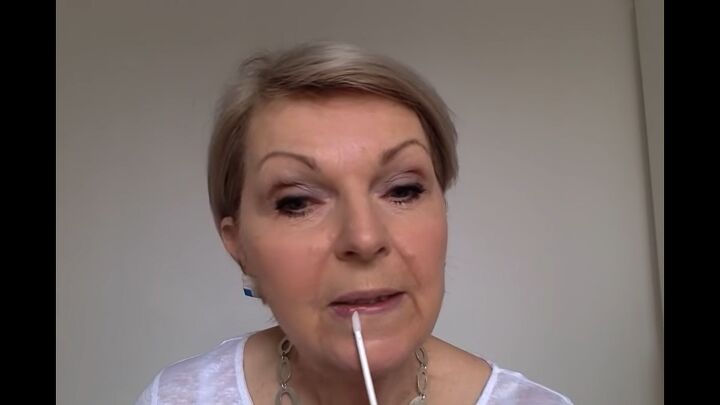 5 top makeup tips for older women how to apply makeup on mature skin, Applying lipstick for older women