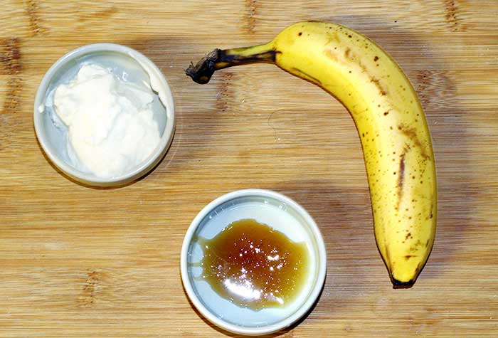 banana yogurt and honey face mask