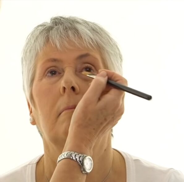 how to perfectly apply eye makeup for older women with glasses, Applying concealer under the eyes