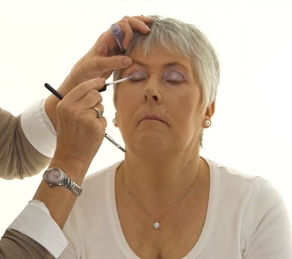 how to perfectly apply eye makeup for older women with glasses, How to do makeup with glasses