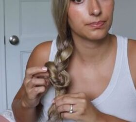 How To Tie Your Hair Without A Hair Tie 4 Different Cute Ways Upstyle   How To Tie Your Hair Without A Hair Tie 