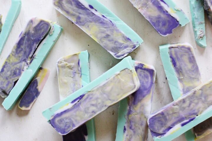 diy layered soap with essential oils