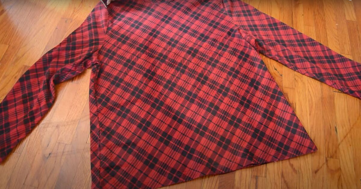 How to Make a Plaid Shirt Into a Dress - Easy DIY Tutorial | Upstyle How to Make a Plaid Shirt Into a Dress - Easy DIY Tutorial | Upstyle