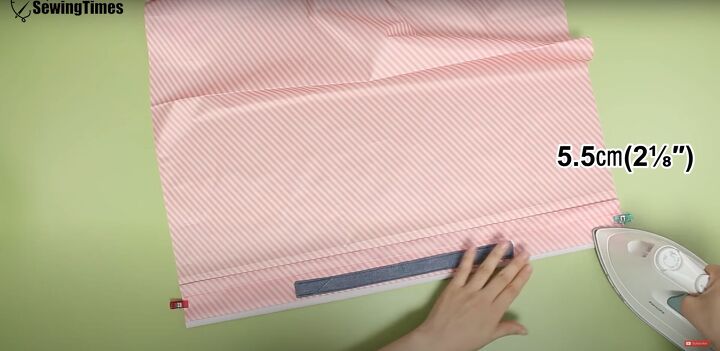 how to make shopping bags that fold easily into a pouch, Ironing accordion folds in the fabric