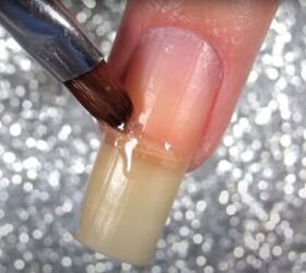 How to Easily Fix a Badly Broken Nail with a Teabag & Some Superglue