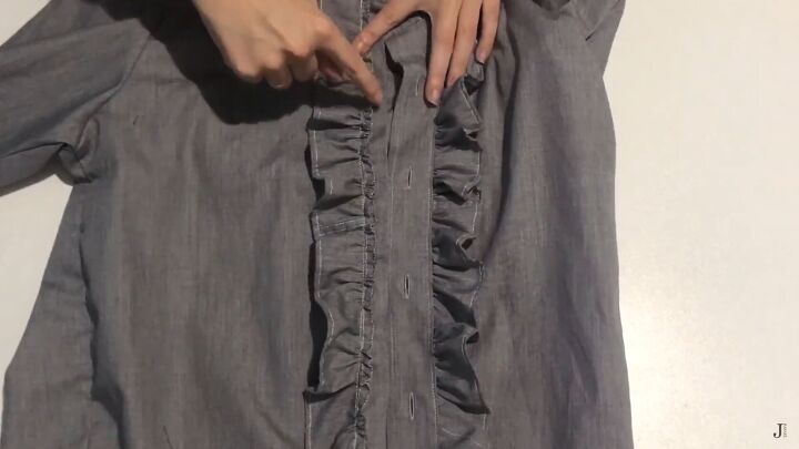 How to Make Cute Ruffles on a Shirt Collar, Sleeves, and Cuffs | Upstyle