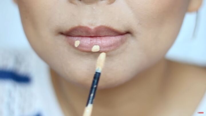 11 quick lipstick tips for beginners every makeup lover needs to know, Using concealer on lips