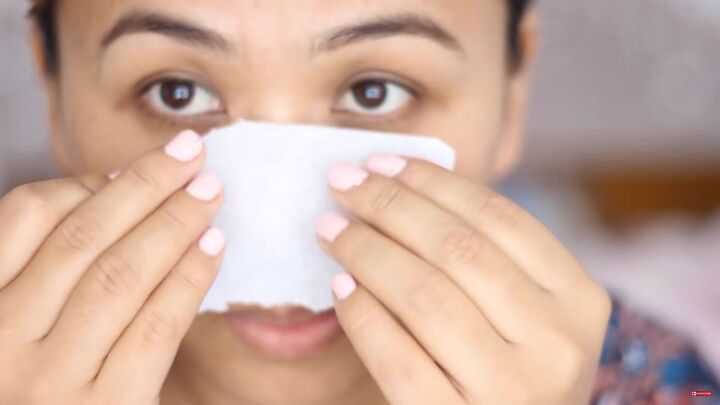 suffering with blackheads try this super easy diy peel off face mask, Placing tissue over the DIY peel off mask