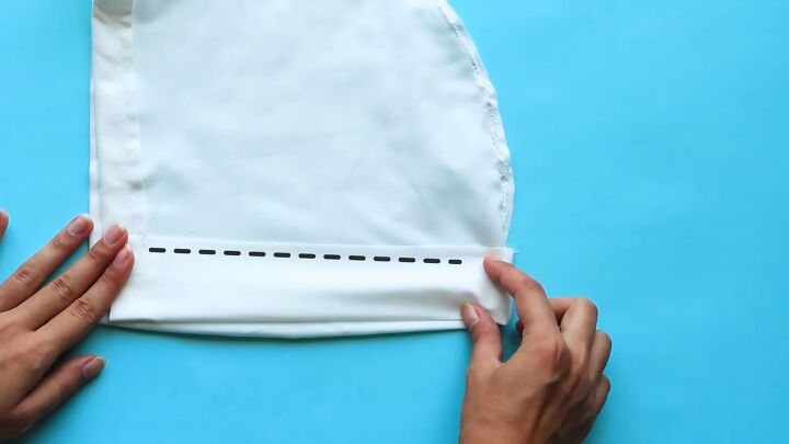 how to sew a diy bonnet for the ultimate handmaid s tale costume, Making Handmaid s Tale costume accessories