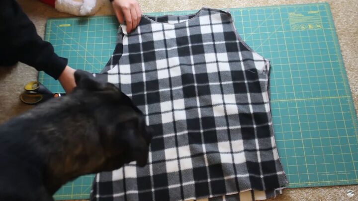 how to make your own cozy patagonia style diy fleece jacket, Sewing the DIY fleece jacket